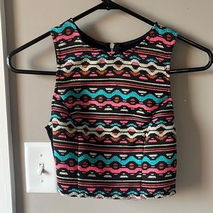 Cute crop top shirt.
